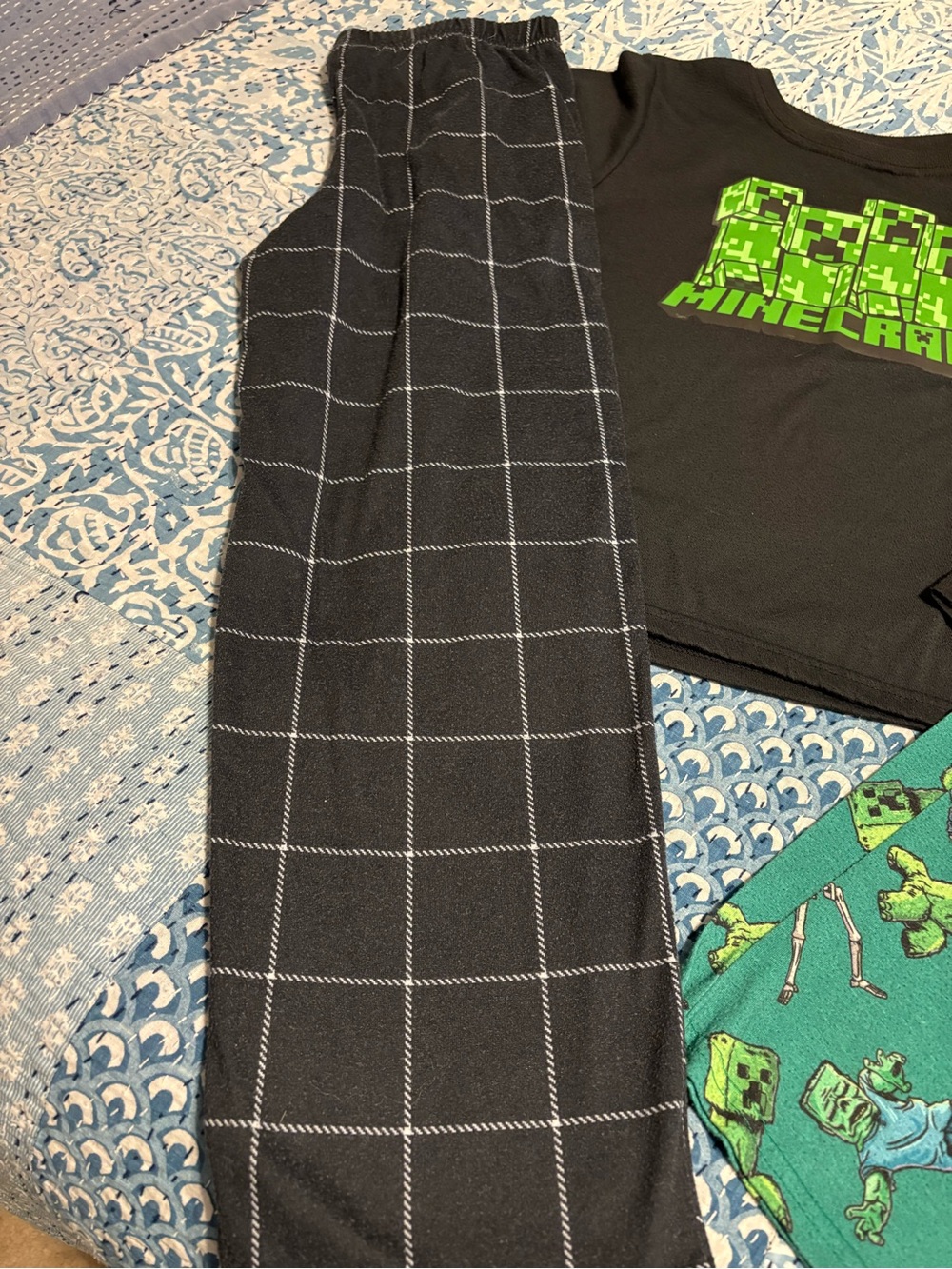 Minecraft Pajama Bundle - Picture 3 of 9